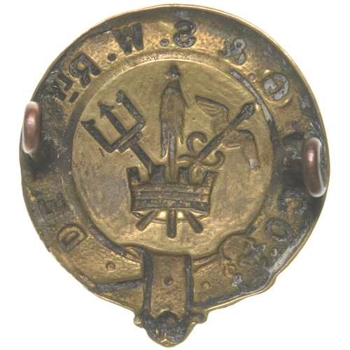 351 - A Glasgow and South Western Railway cap badge, G&SWR LOCO DEPT, embossed brass, 1¼