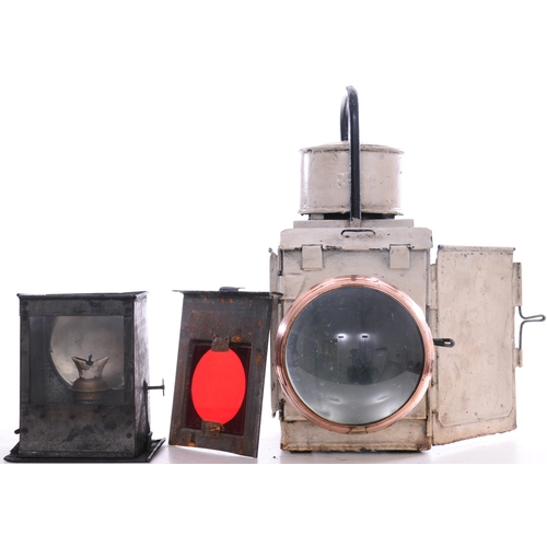 348 - BR(M) loco headlamp, complete with interior fittings and red slide, original condition. (B1)(Dispatc... 