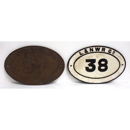 560 - LNWR C/I bridgeplates 