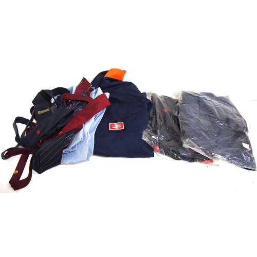 581 - Large selection of BR uniform some in packaging including shirts, Guard's leather bag, neck ties, va... 