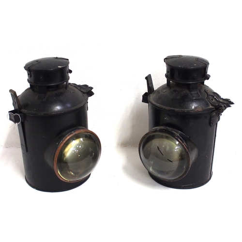 598 - BR(W) signal lamps one with rear backlight both complete with correct reservoirs & in good condition... 