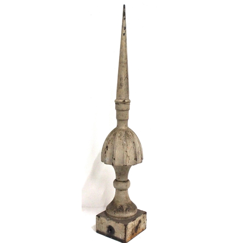 649 - McKenzie & Holland C.I signal finial, stands 47