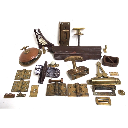 684 - GWR brass carriage fittings - very good selection including carriage hinges, corridor door handle, v... 