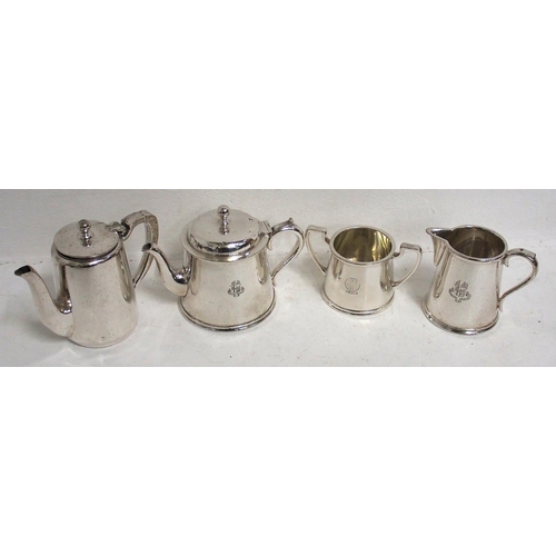 688 - GWR Hotels Tea Set -  silverplate - Tea pot (Walker & Hall) crest, Hot water jug (Walker & Hall) rou... 