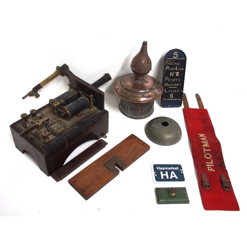 729 - Miscellaneous parts - GWR underslung block bell spares, ornate copper platform lamp top, emergency h... 