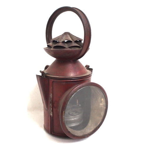 757 - LNER (GNR pattern) 3 aspect handlamp with correct reservoir, slatted internal glass, missing rear ca... 