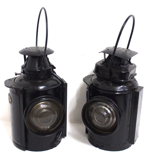 779 - Midland Rly & LMS Adlake signal lamps, Midland lamp differs considerably from the more common LMS pa... 