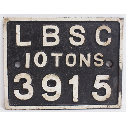 811 - LB&SCR C/I wagonplate 