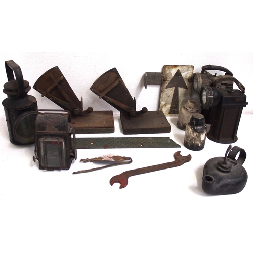 936 - Miscellaneous box of items including electric torches, 3 aspect handlamp (complete), Voidmeters, LNE... 