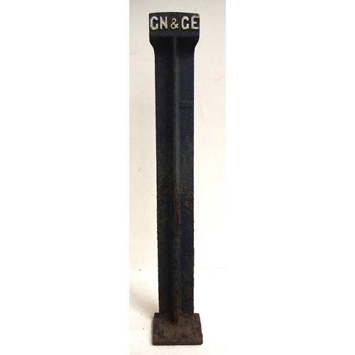 966 - GN&GE C/I boundary post, 35