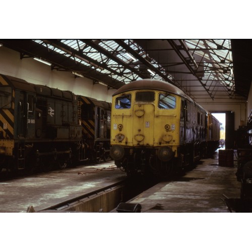 753 - Selection in case of colour 35mm slides in mounts featuring mainly BR 1970s & 80s Diesel & Electric ... 