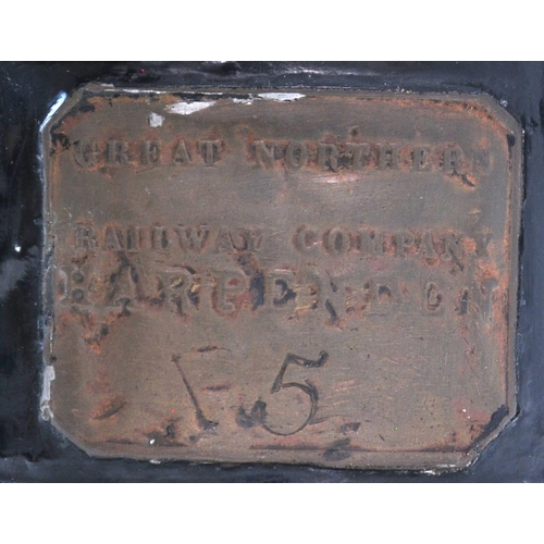 467 - A GNR handlamp, with brass plate HARPENDEN. (Dispatch by Mailboxes/Collect from Banbury Depot)