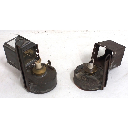 260 - BR(E) Locomotive lamp reservoirs, one standard & one rarer one with slide bracket at rear, both good... 