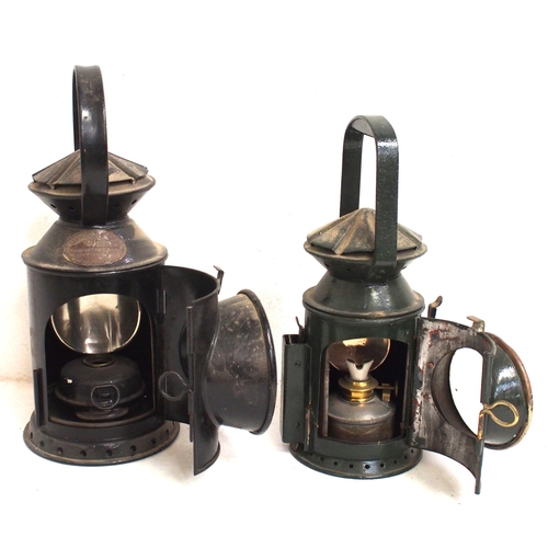 308 - War Dept. handlamps, standard WW11 3 aspect complete, larger WW1 Linley 1917 3 aspect missing wick a... 