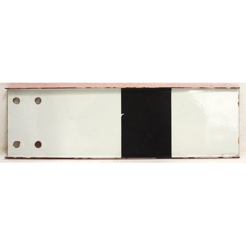 310 - BR enamel calling on signal blade, upper quadrant 21