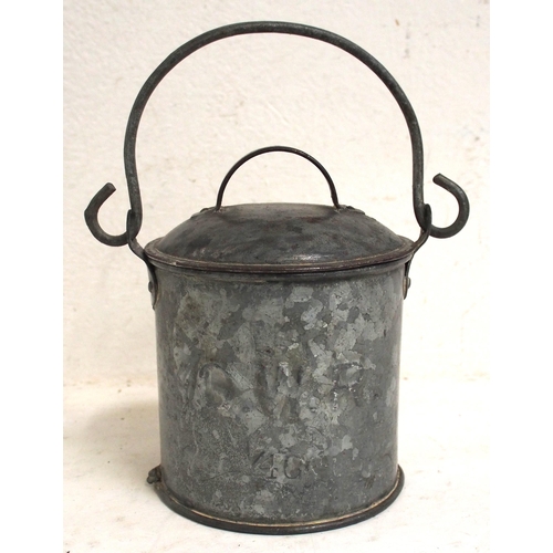 391 - GWR (embossed) galvanized 1/4 Gallon paint caddy with original lid & handle, amazing survivor & rare... 