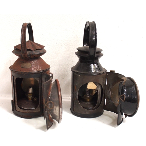 675 - LSWR 3 aspect handlamp complete original condition, BR Standard 4 ...