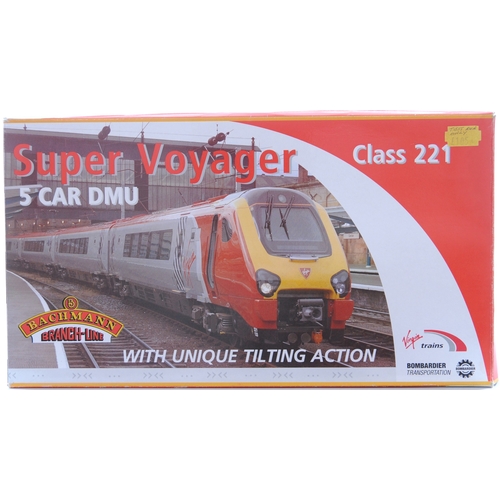 55 - Bachmann, Super Voyager (1)