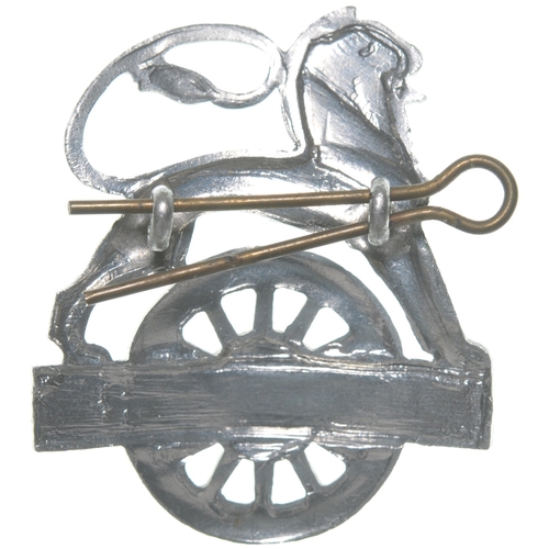 523 - A BR(W) lion over wheel cap badge, GUARD, nickel with enamel panel, excellent condition. (Collect fr... 