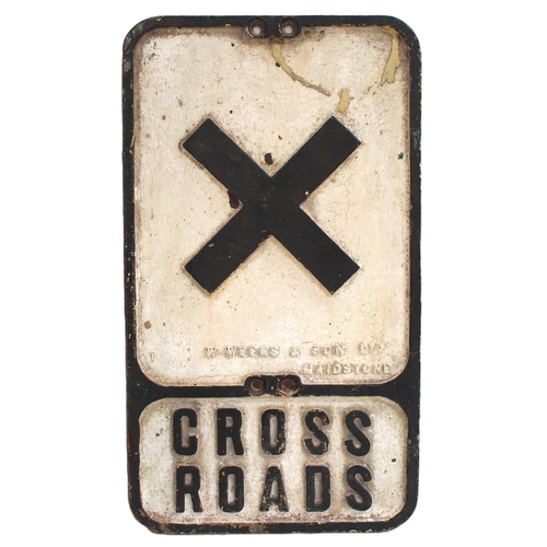 559 - Cast iron road sign manufactured by W Weeks & Son Ltd Maidstone 