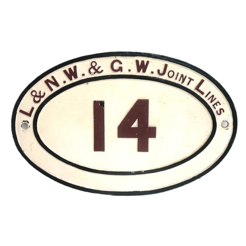 Lot 536       