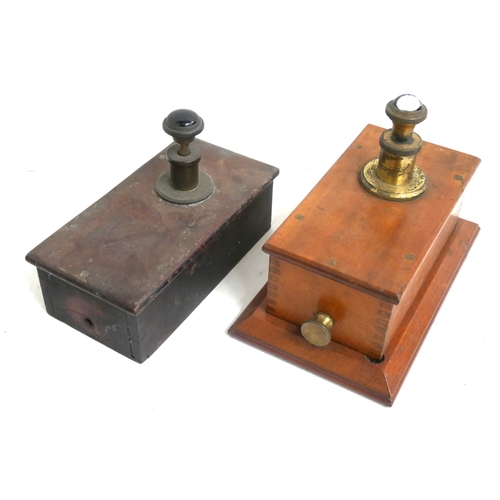 Lot 1048      