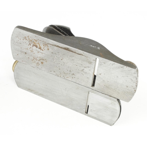 132 - STANLEY No 220 and G12-060 block planes G++