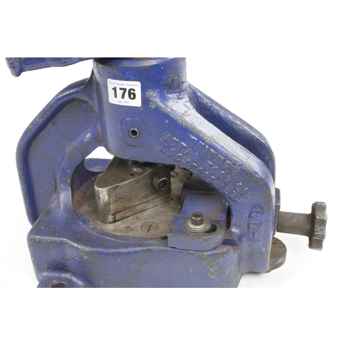 176 - A heavy WHITNEY Metal Tool Co No 50 metal punch G+