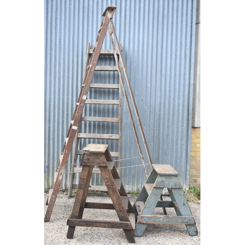 154 - Quantity of ladders                                                        


Subject to VAT