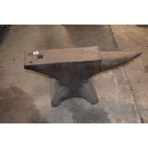 287 - A blacksmith's anvil                                                       


Subject to VAT