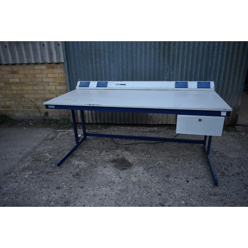 62 - A Nortex Modulux workbench 72