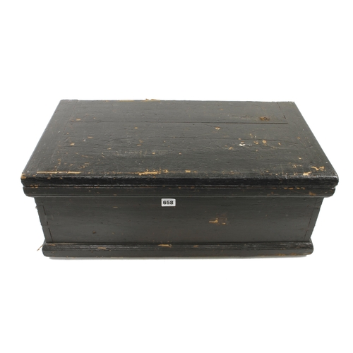 658 - A pine chest 27