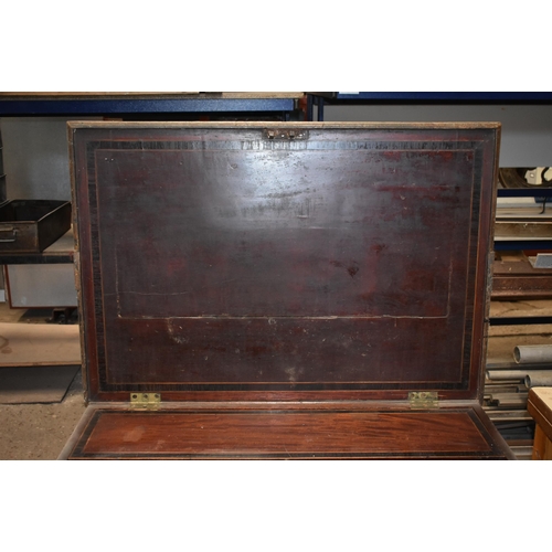 72 - A fitted tool chest for restoration                                    

Subject to VAT