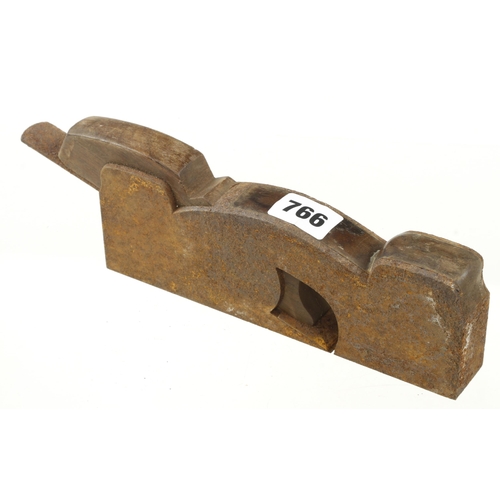 766 - A rusty shoulder plane for restoration P