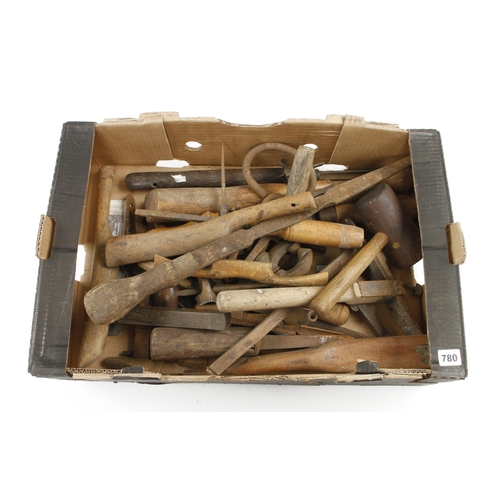 780 - A box of tools G