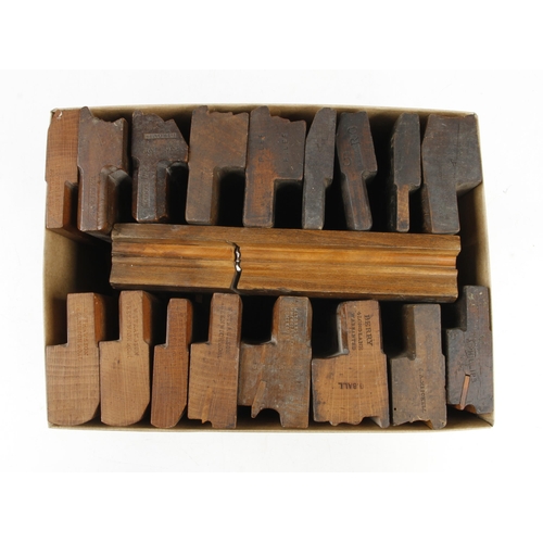 842 - 18 moulding planes G