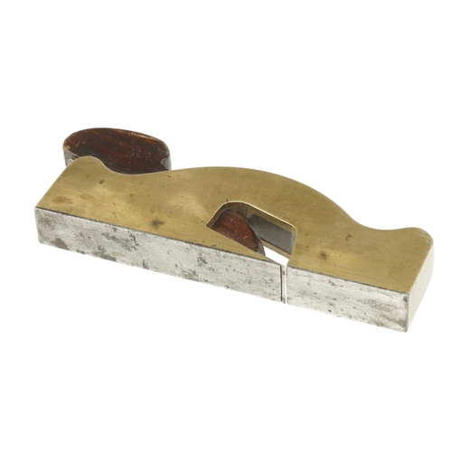 859 - A steel soled brass rebate plane 6