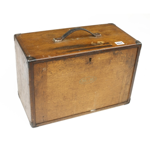 664 - An engineer's 7 drawer lockable tool chest by MOORE & WRIGHT G