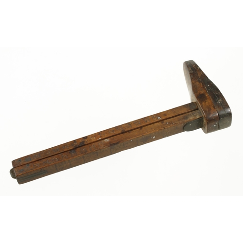 783 - An early boxwood shoe measure by T WEBB Bristol c1800 lacks brass washer to secure the slide G-