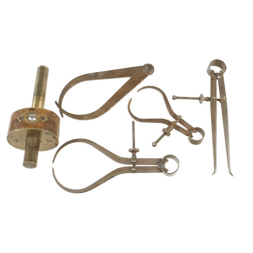 84 - A brass faced mortice gauge and 4 calipers G