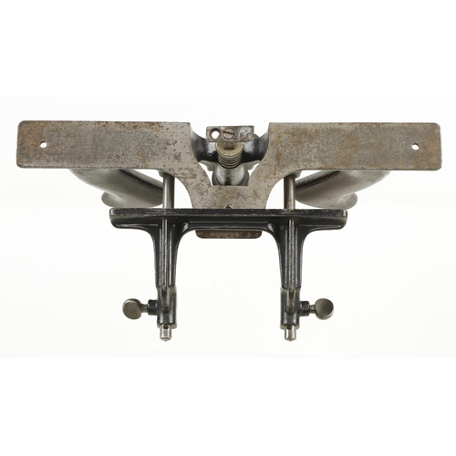 683 - A STANLEY No 171 door trim plane with one cutter G+