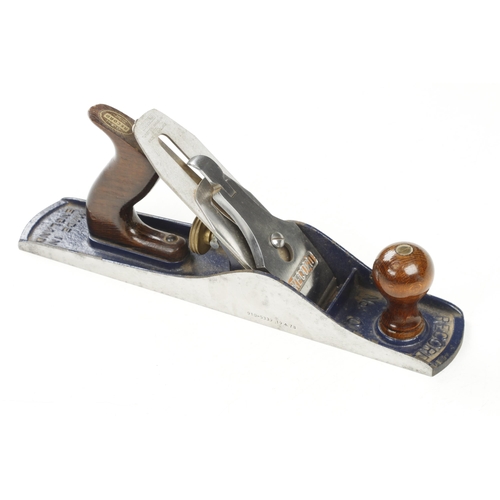 816 - A RECORD No 04 jack plane with orig decal on handle G++