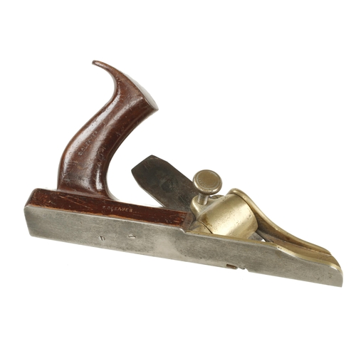 874 - A nice quality steel faced brass shouldering plane with mahogany? infill and handle G+