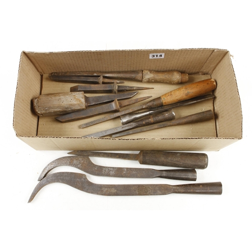 314 - Two mortice lock chisels and ten other mortice chisels most lacking handles G+