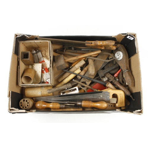 81 - A box of tools G