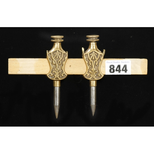 844 - A decorative pair of 4