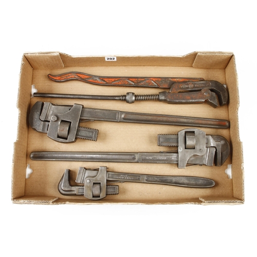 202 - Three large Stilson wrenches and another G+