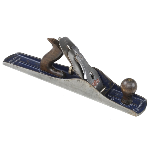 520 - A WODEN No W6 fore plane G+