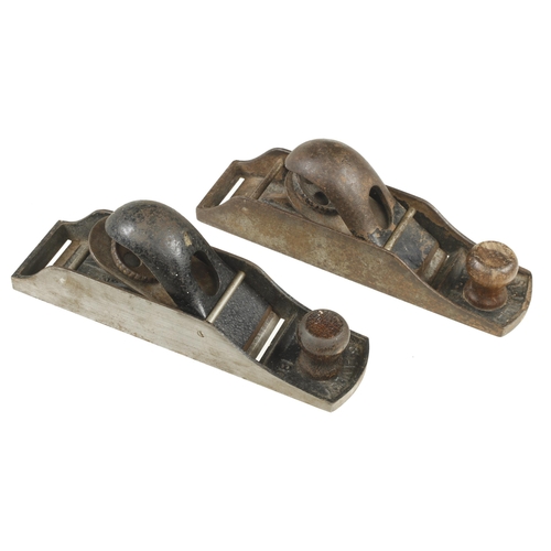 531 - Two STANLEY No 130 double end block planes, small chip to one G