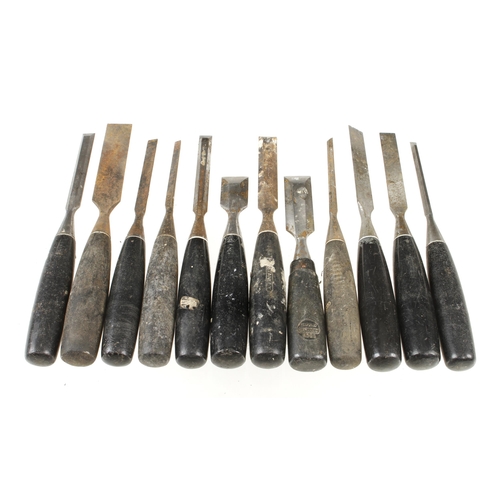 678 - 23 chisels mainly by STANLEY, some light rust G